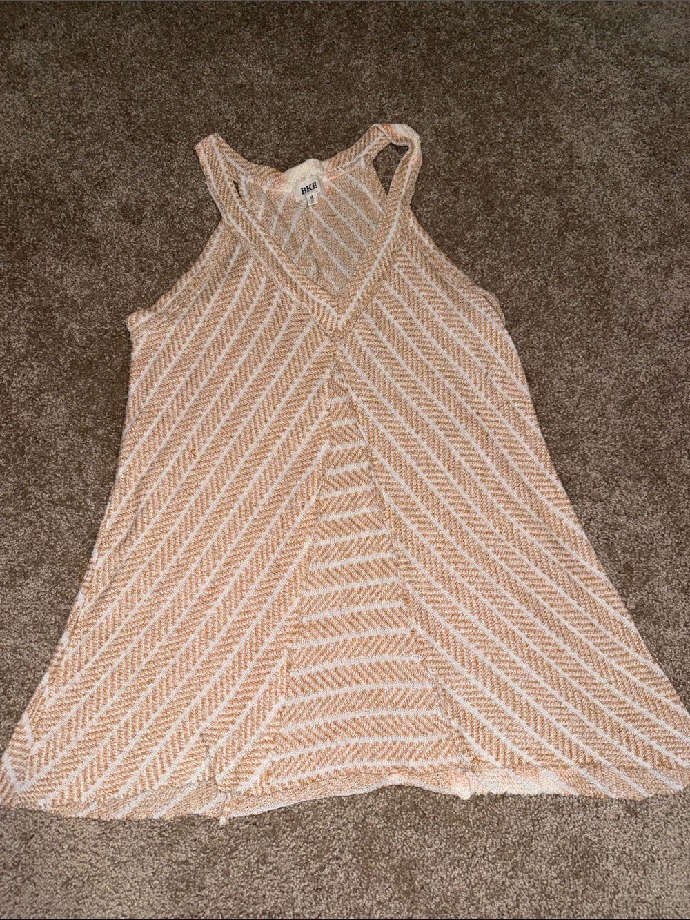 BKE Peach and White Striped V-Neck Sweater Tank - Medium